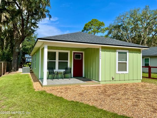 1506 Se 4th Ave, MELROSE, FL, 32666-5413 | Card Image