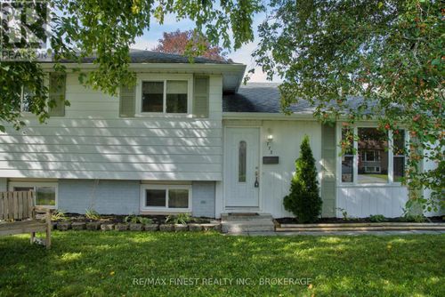 773 Clark Cres, Kingston, ON, K7M6E7 | Card Image