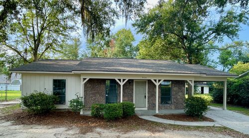 906 Pineview Dr, Valdosta, GA, 31602-2045 | Card Image