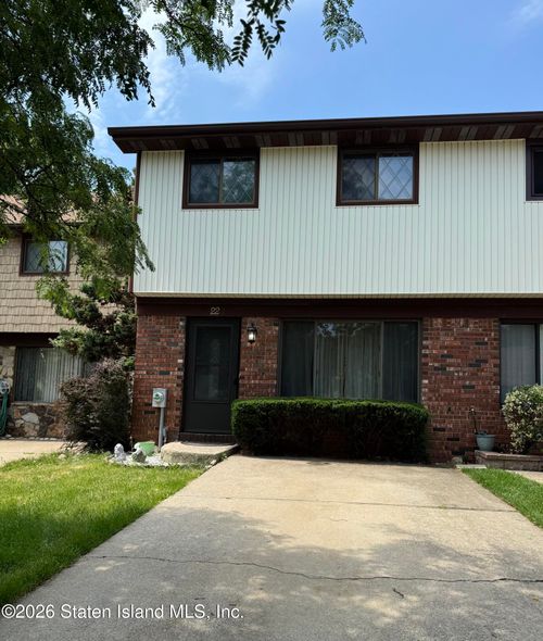 22 Hickory Circle, Staten Island, NY, 10312 | Card Image