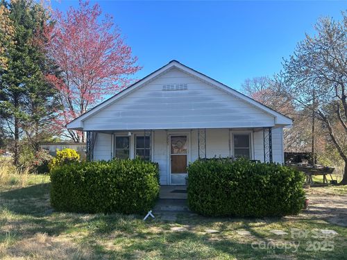 3603 Nc Highway 90 E, Taylorsville, NC, 28681-8274 | Card Image