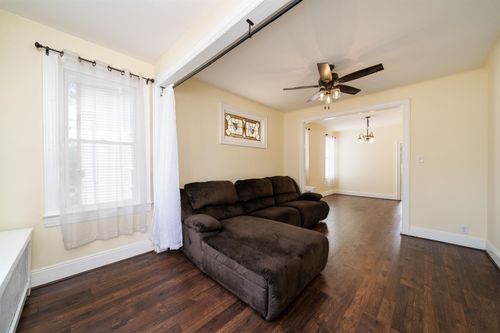 2-160 Randolph Ave, Jersey City, NJ, 07305-4415 | Card Image