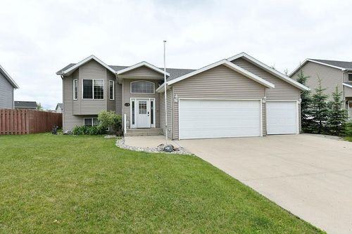 1159 39 1/2 Avenue W, West Fargo, ND, 58078 | Card Image