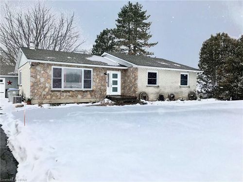 80025 Beechwood Line, Seaforth, ON, N0K1W0 | Card Image