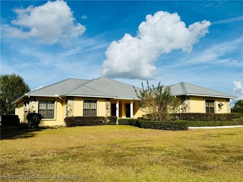 6100 E Arbuckle Rd, Avon Park, FL, 33825-8675 | Card Image