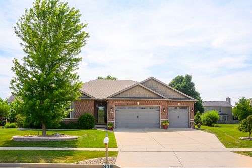 2611 Piney Run, Bloomington, IL, 61705-6611 | Card Image