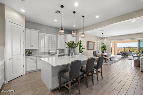 6607 E Libby St, Phoenix, AZ, 85054-6728 | Card Image