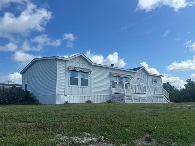 211 Cortez St, House other with 3 bedrooms, 2 bathrooms and 6 parking in Port St. Joe FL | Image 48