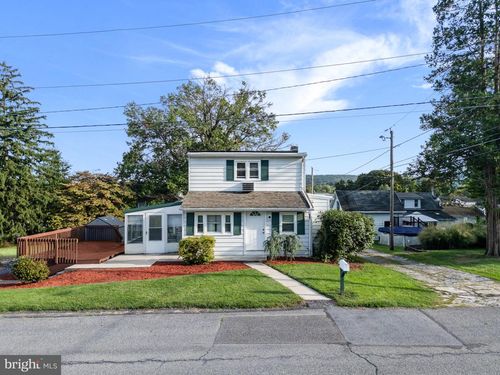 1706 Liggett Ave, SHILLINGTON, PA, 19607-1342 | Card Image