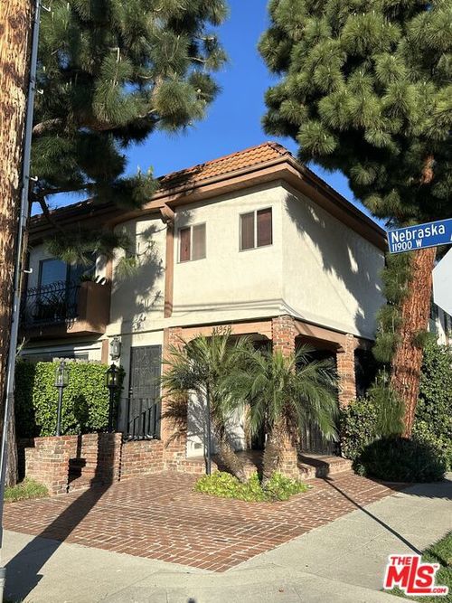 210-11959 Nebraska Avenue, Los Angeles, CA, 90025 | Card Image