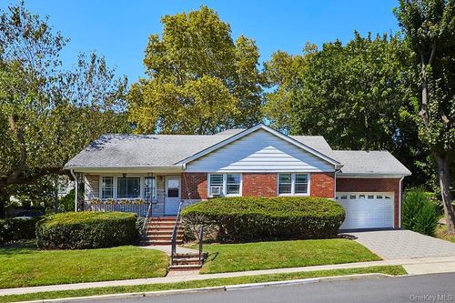 59 Bayview Pl, Staten Island, NY, 10304-2201 | Card Image