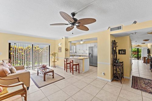 101-372 Golfview Rd, North Palm Beach, FL, 33408-3591 | Card Image