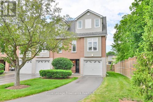 16-9 Progress Ave, Belleville, ON, K8P4Z3 | Card Image