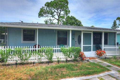 1594 Esterbrook Ln, Sebastian, FL, 32958-6512 | Card Image