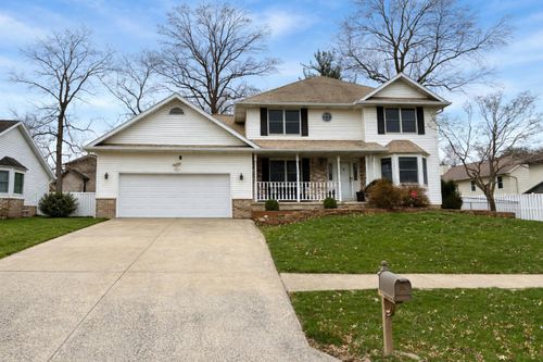 3824 S Laura Way, Bloomington, IN, 47401-8713 | Card Image