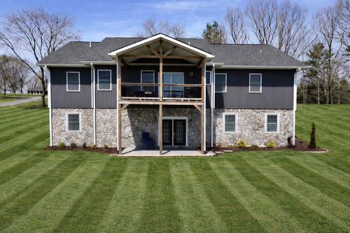 24 Fairway Vlg, Galax, VA, 24333-6272 | Card Image