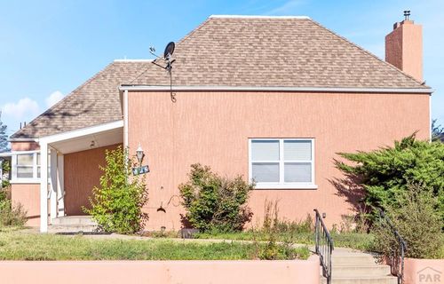 916 Belleview Ave, La Junta, CO, 81050-2702 | Card Image