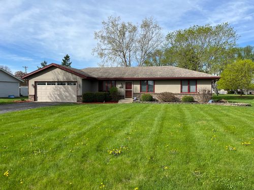 3973 Great Republic Rd, Cherry Valley, IL, 61016-9640 | Card Image