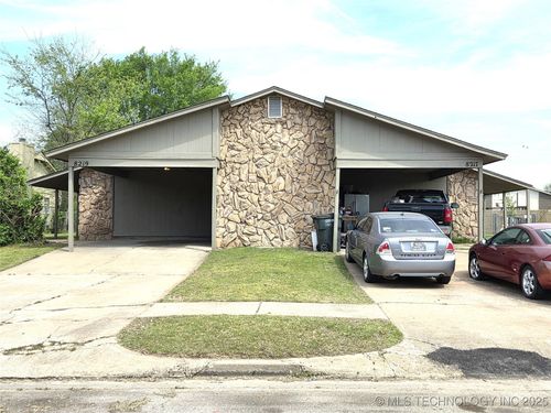 8217 N 117th East Ave, Owasso, OK, 74055-2603 | Card Image