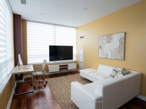 307-3504 Hurontario St, Mississauga, ON, L5B0B9 | Card Image