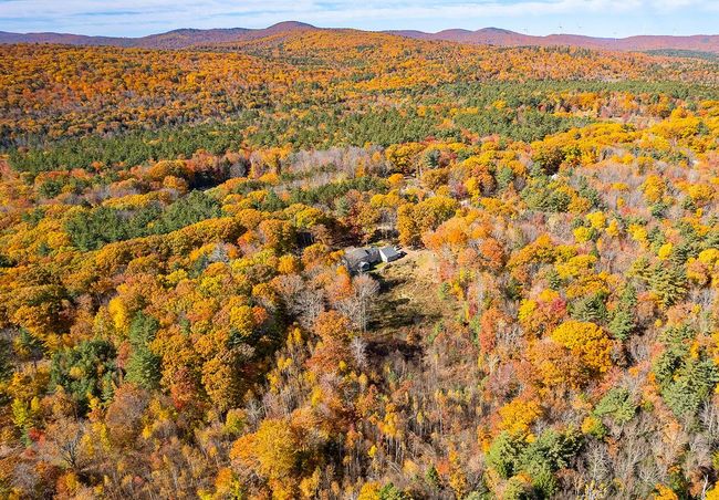 99 Brimstone Corner Rd, House other with 5 bedrooms, 3 bathrooms and null parking in Hancock NH | Image 47