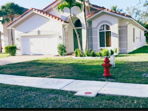 9139 Citrus Isle Ln, Lake Worth, FL, 33467-4794 | Card Image