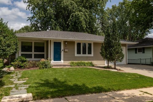 871 13 1/2 St Se, Rochester, MN, 55904-5358 | Card Image