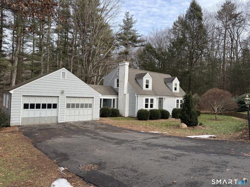 44 Pine Hill Rd, Avon, CT, 06001-2703 | Card Image