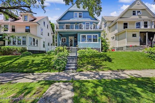 715 N Irving Ave, Scranton, PA, 18510-1822 | Card Image