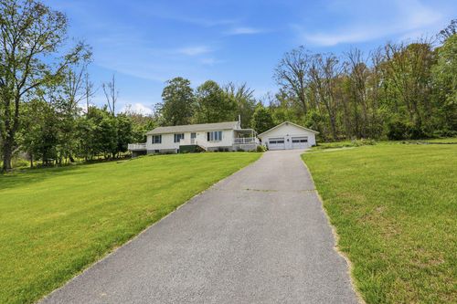 7941 Hedgesville Rd, HEDGESVILLE, WV, 25427-5417 | Card Image