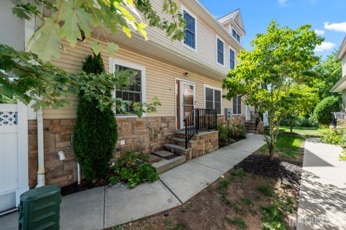unit-6-32 Cinder Rd, Edison, NJ, 08820-3434 | Card Image