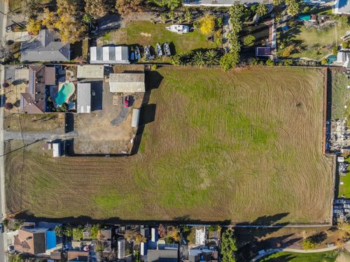 5025 El Paraiso Avenue, Sacramento, CA, 95824 | Card Image