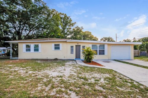 295 52nd St S, St Petersburg, FL, 33707-1821 | Card Image