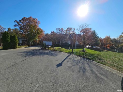 3525 Oxford Ave, Mount Vernon, IL, 62864-2258 | Card Image