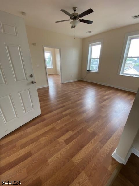 Residential Lease in Newark City