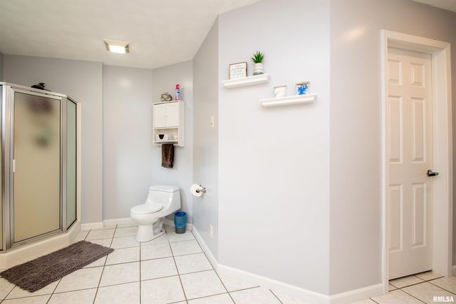 116 Field Ct, House other with 4 bedrooms, 4 bathrooms and null parking in East Peoria IL | Image 25