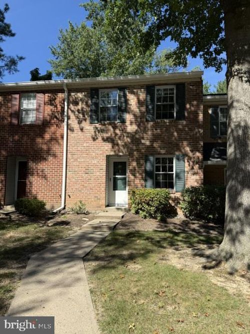 15 Magnolia Ct, LAWRENCE, NJ, 08648-4827 | Card Image
