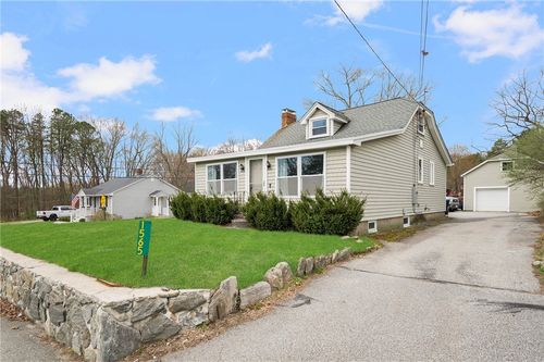 1565 Victory Hwy, North Smithfield, RI, 02896-7811 | Card Image