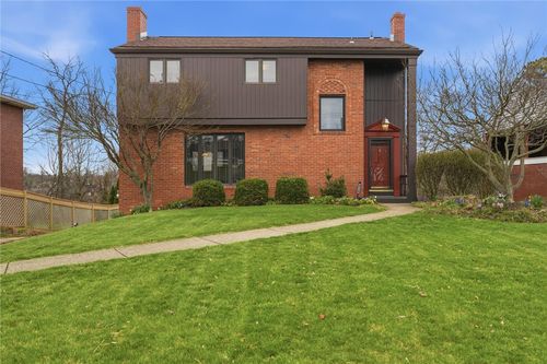 5118 Frich Dr, Pittsburgh, PA, 15227-3618 | Card Image