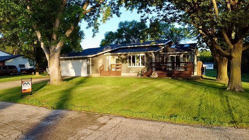 716 N Lokken Dr, Cyrus, MN, 56323-4621 | Card Image