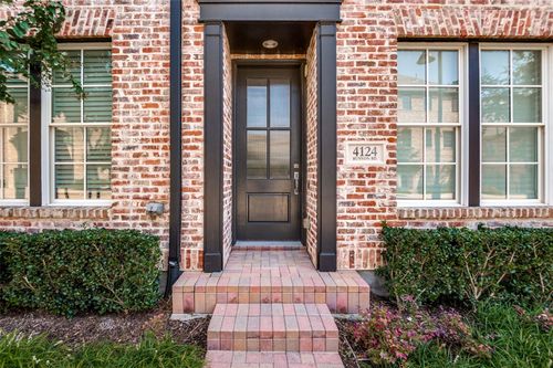 4128 Runyon Rd, Addison, TX, 75001-1575 | Card Image