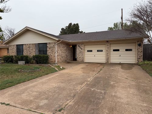 2409 S 38th St, Abilene, TX, 79605-7103 | Card Image