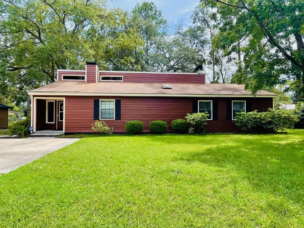 Worth Ave, Valdosta, GA 31602