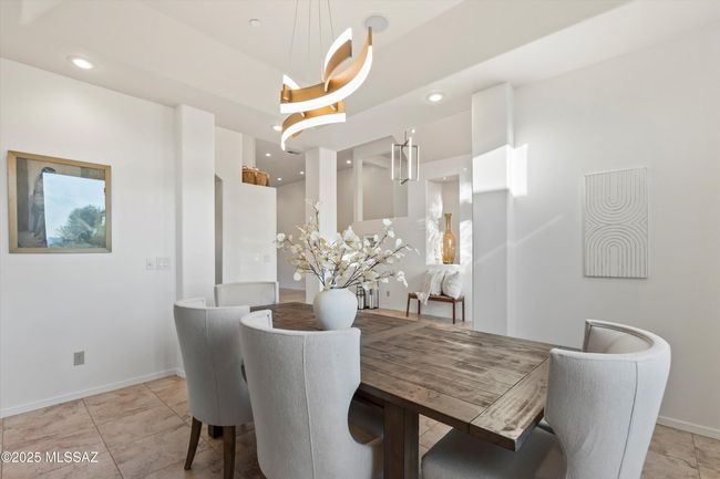 06-Dining Area | Image 8