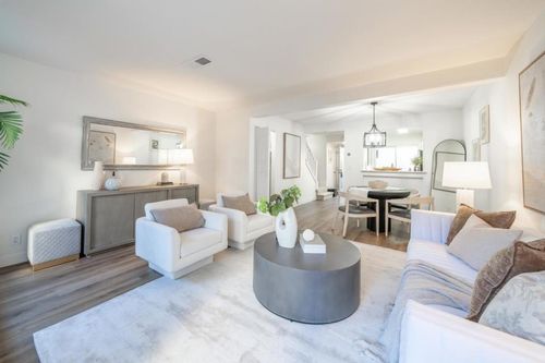 19224 Vineyard Ln, Saratoga, CA, 95070-4503 | Card Image