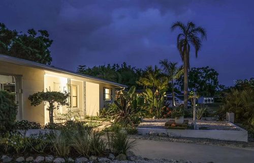 2513 Croton Ave, SARASOTA, FL, 34239-4908 | Card Image