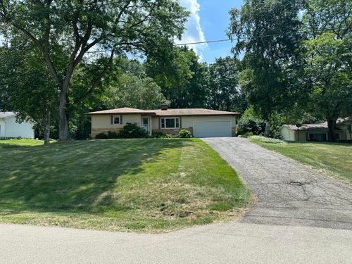 5013 Rimers Dr, Jackson, MI, 49201-9339 | Card Image