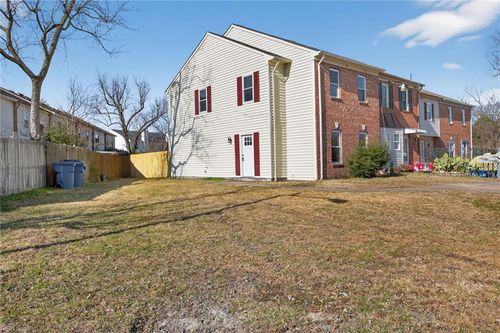 3320 Boynton Ct, Virginia Beach, VA, 23452-4828 | Card Image