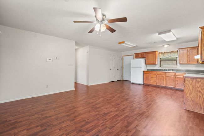 185 Rustic Way, House other with 3 bedrooms, 2 bathrooms and null parking in Livingston TX | Image 10