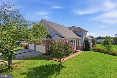 13919 Chelmsford Dr, GAINESVILLE, VA, 20155-3111 | Card Image